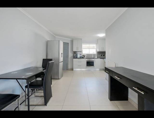 1 BEDROOM PROPERTY TO RENT IN WEST BEACH